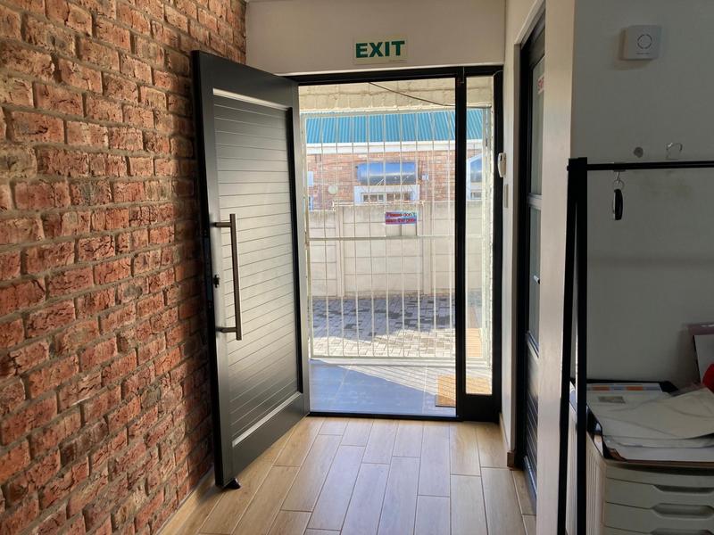 To Let Commercial Property for Rent in Westering Eastern Cape